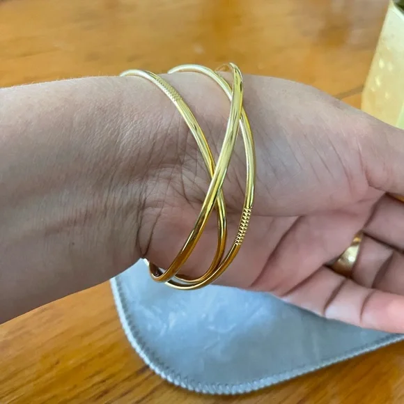 wako bangles with watch